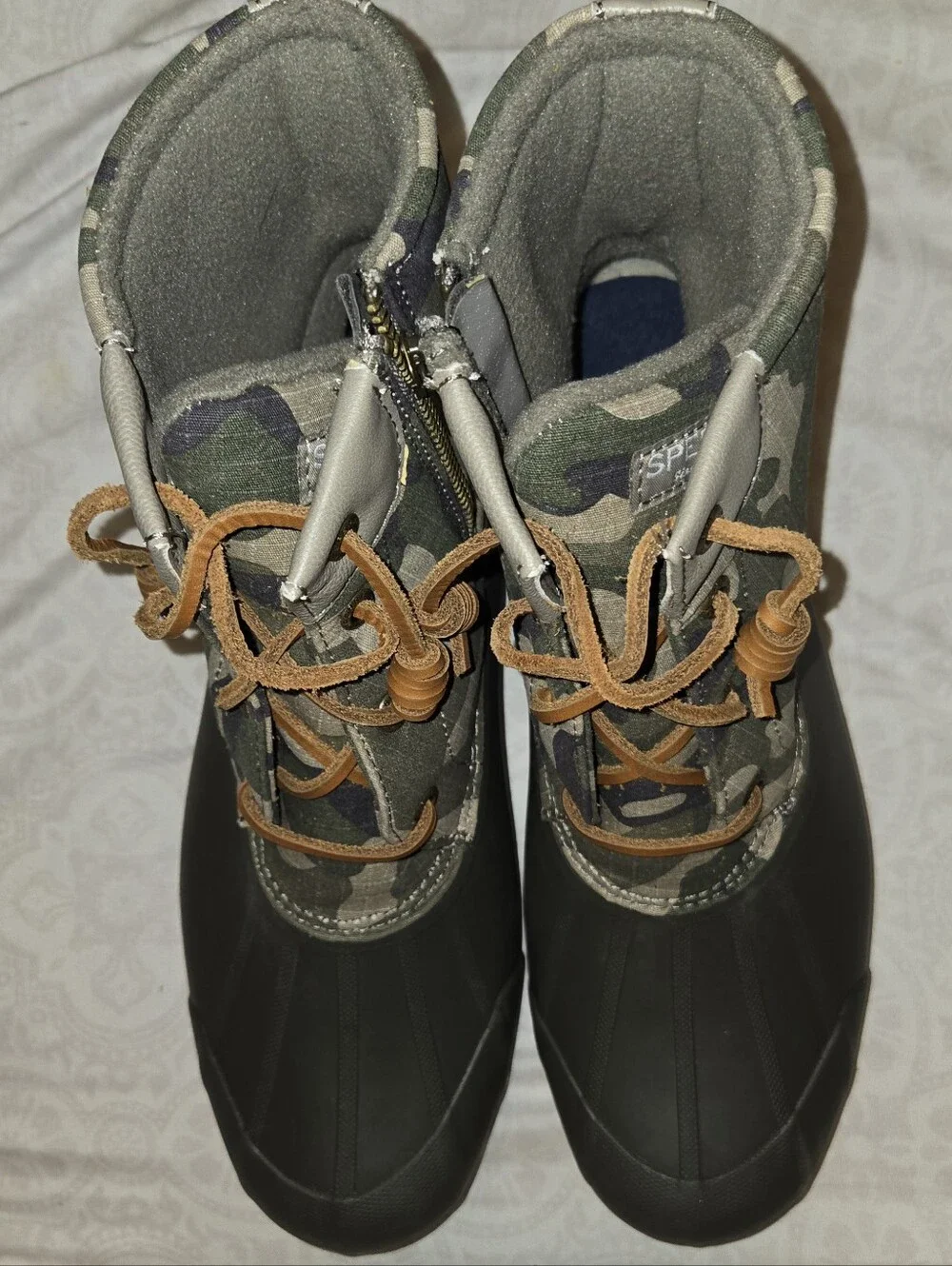 Sperry Women’s Olive Green Camo Duck Boots Size 11